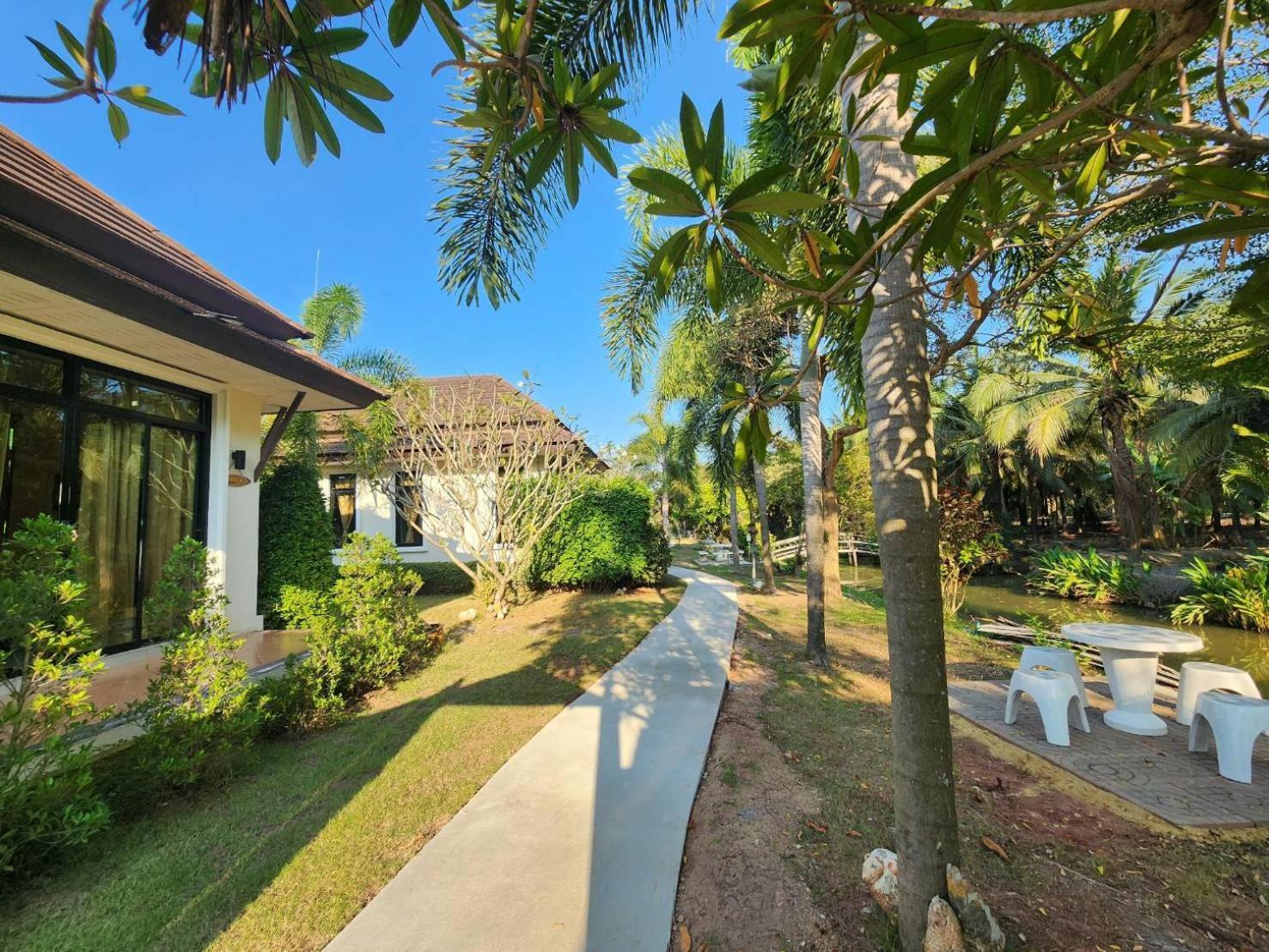 Baan Klong Resort Damnoen Saduak Exteriör bild