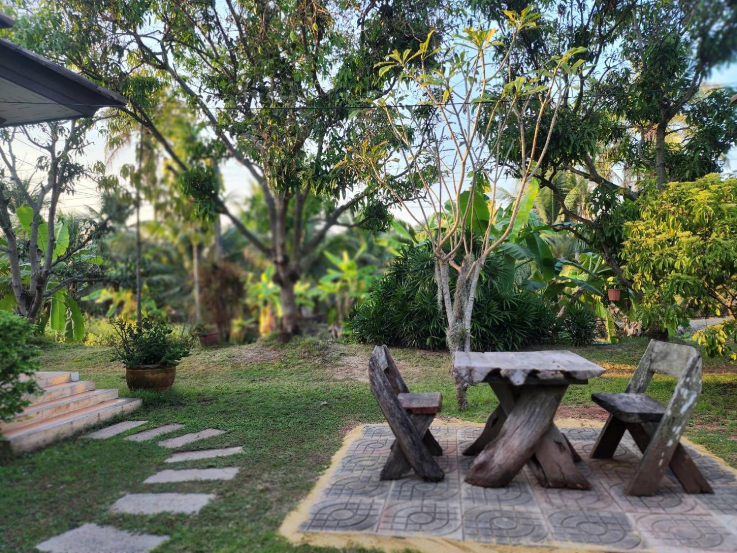 Baan Klong Resort Damnoen Saduak Exteriör bild